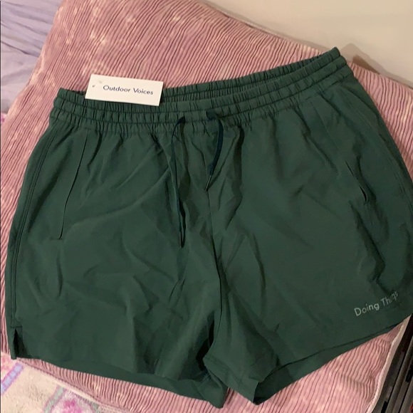 Outdoor Voices Pants - Hunter green rec shorts